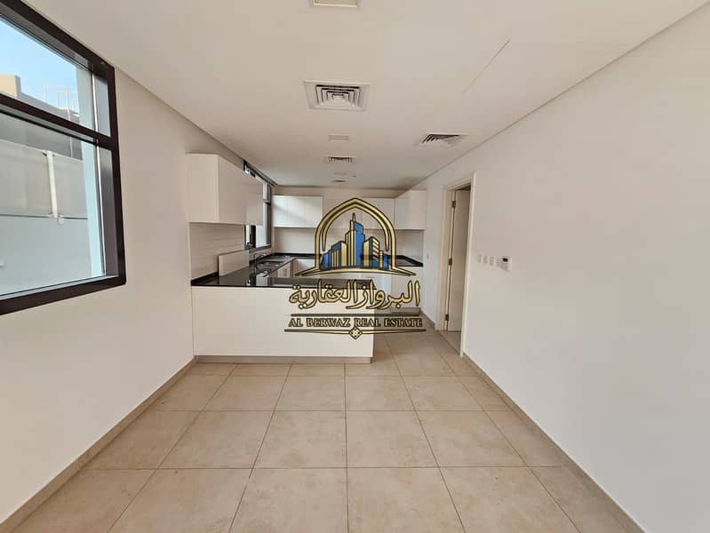 20 1000131094. jpg