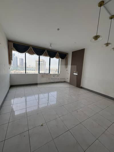 3 habitaciones Apartamento para en Alquiler en Al Majaz, Sharjah - WhatsApp Image 2026-10-06 at 7.39. 08 PM. jpeg 3 habitaciones Apartamento para en Alquiler en Al Majaz, Sharjah - WhatsApp Image 2026-10-06 at 7.39. 08 PM. jpeg