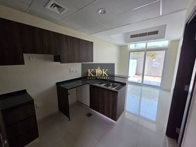 4 habitaciones Townhouse para en Alquiler en DAMAC Hills 2 (Akoya by DAMAC), Dubai - WhatsApp Image 2026-10-08 at 12.35. 08 PM (1). jpeg 4 habitaciones Townhouse para en Alquiler en DAMAC Hills 2 (Akoya by DAMAC), Dubai - WhatsApp Image 2026-10-08 at 12.35. 08 PM (1). jpeg