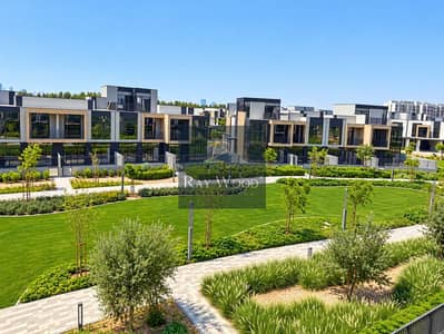 Townhouse de 3 chambres à à vendre à Mudon, Dubai - pool&park views (2). jpeg