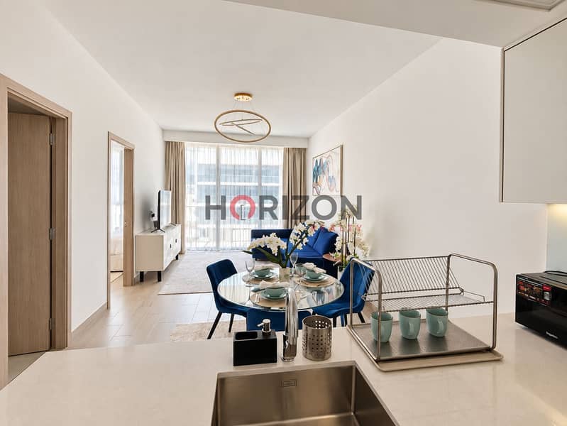 3 Airy Modern Open-Plan Apartment. png