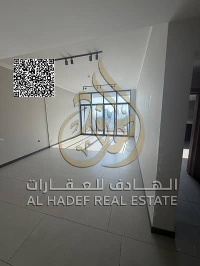 Appartement de 3 chambres à à louer à Al Jurf, Ajman - WhatsApp Image 2026-10-08 at 1.06. 04 PM. jpeg Appartement de 3 chambres à à louer à Al Jurf, Ajman - WhatsApp Image 2026-10-08 at 1.06. 04 PM. jpeg