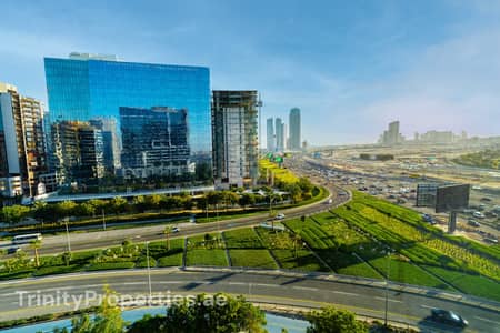 Office de à à vendre à Business Bay, Dubai - emirates freelance photographer 03. jpg Office de à à vendre à Business Bay, Dubai - emirates freelance photographer 03. jpg