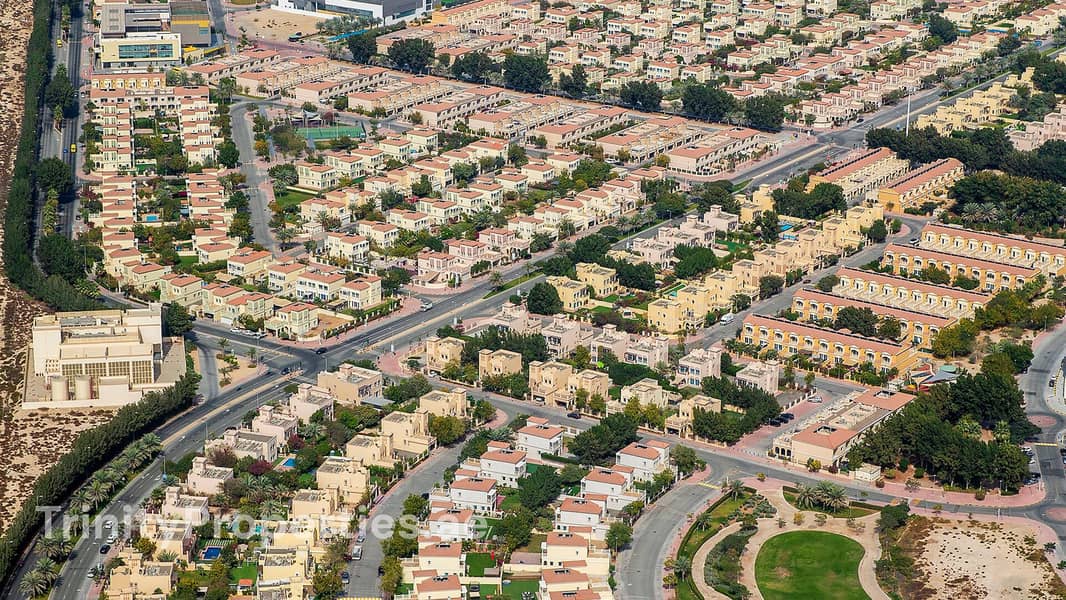 9 Jumeirah-Village-Triangled5a8bb4d-2066-48d4-a9fb-42c624c9ab83. jpg