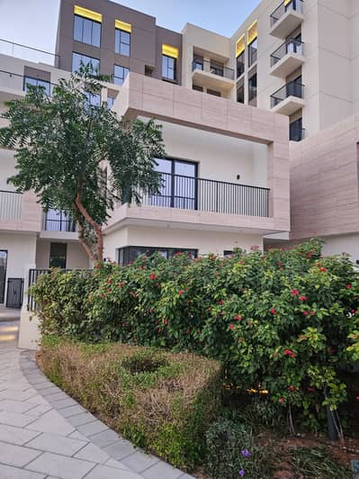 3 Bedroom Townhouse for Rent in Al Khan, Sharjah - 95b9930a-9a54-4afa-a0ba-b77b83c83202. jpg 3 Bedroom Townhouse for Rent in Al Khan, Sharjah - 95b9930a-9a54-4afa-a0ba-b77b83c83202. jpg