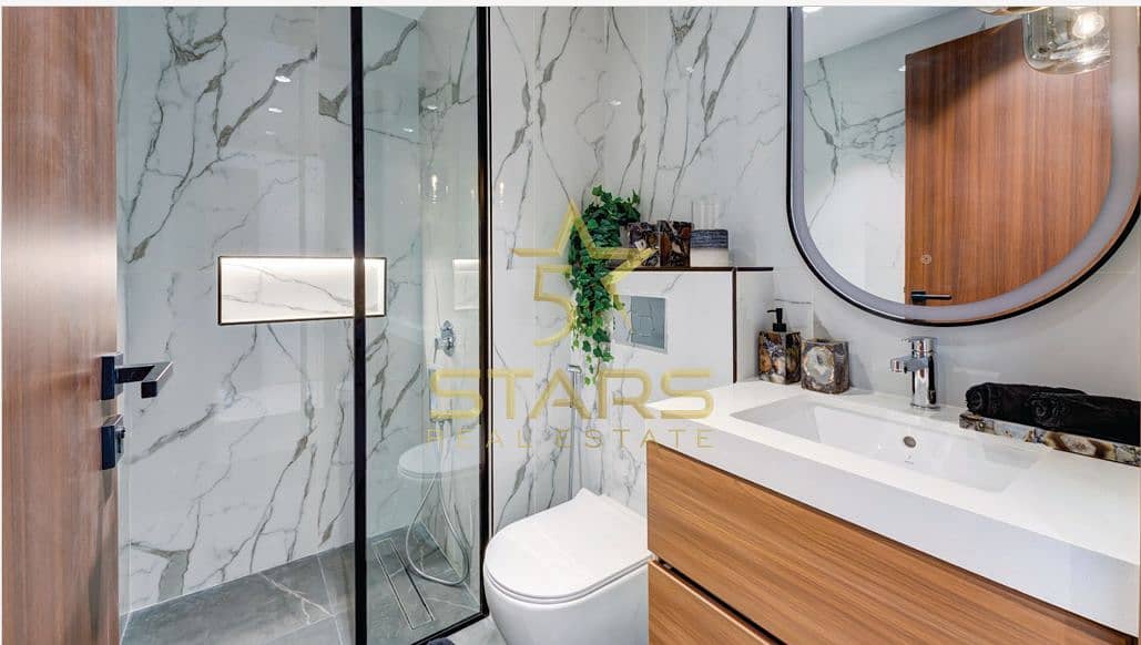 4 myra onyx 2nd bathroom. png