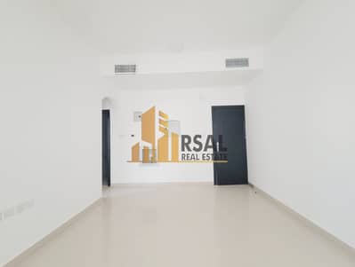 1 habitación Apartamento para en Alquiler en Muwaileh, Sharjah - IMG-20260801-WA0108. jpg 1 habitación Apartamento para en Alquiler en Muwaileh, Sharjah - IMG-20260801-WA0108. jpg