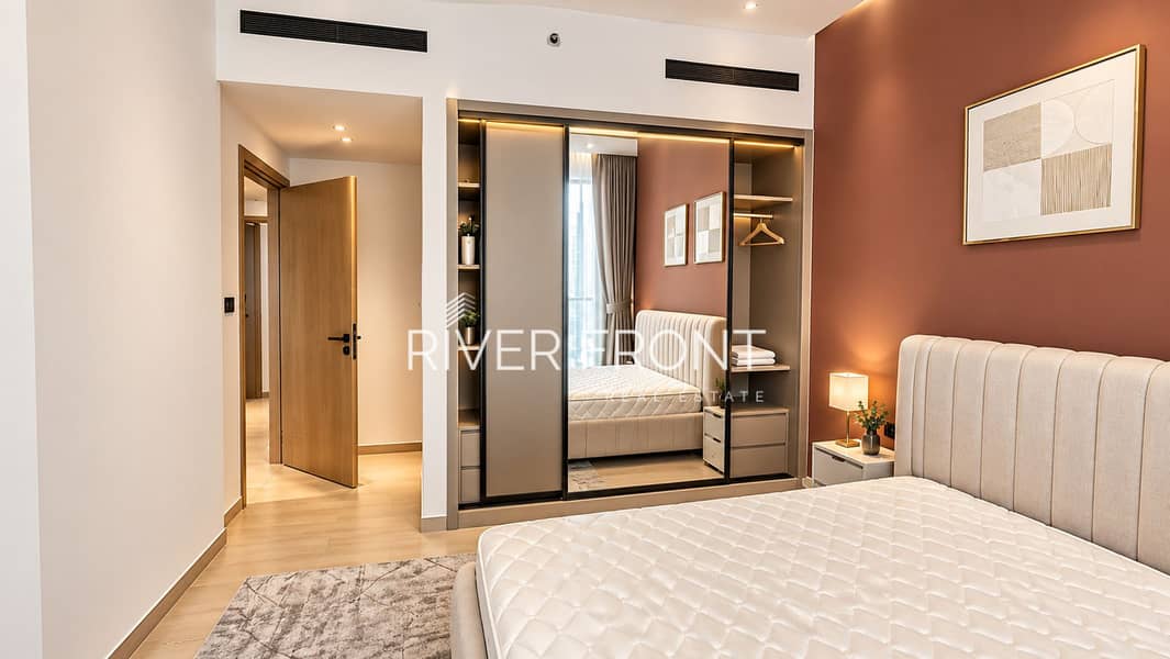 4 Modern Terracotta Accent Bedroom. jpg