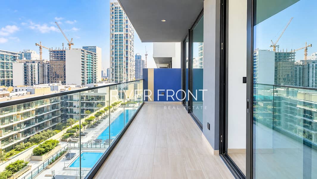 6 Modern Balcony Overlooking the Cityscape. jpg