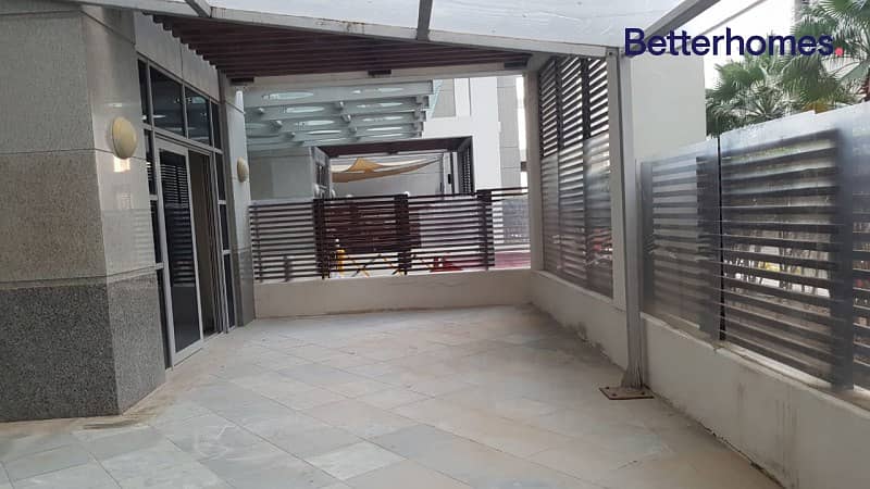 4 Image 1