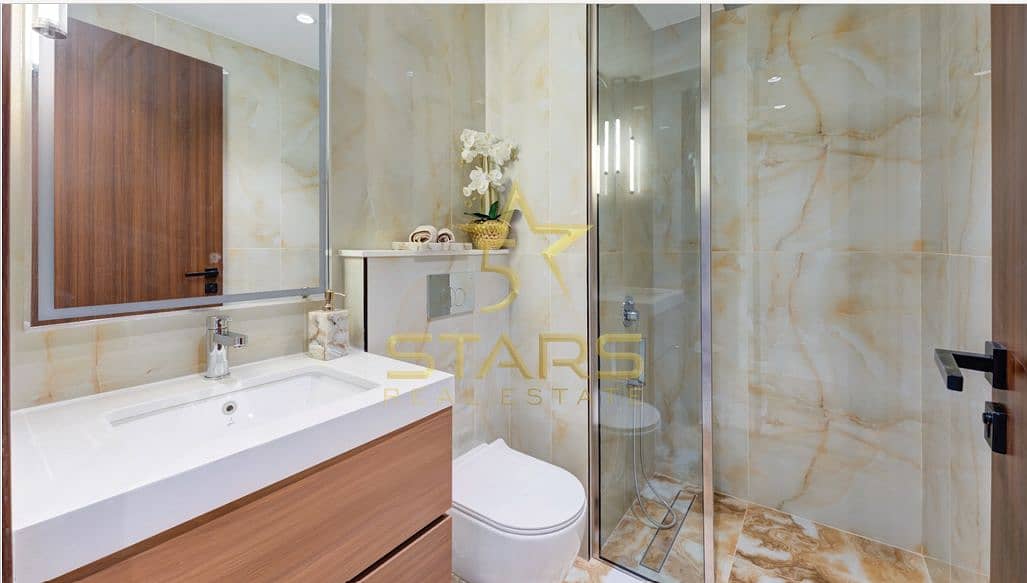 4 myra onyx bathroom. png