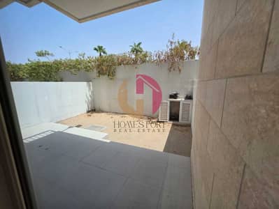 4 Bedroom Villa for Rent in DAMAC Hills 2 (Akoya by DAMAC), Dubai - Vacant | Family Frendly | Prime Location 4 Bedroom Villa for Rent in DAMAC Hills 2 (Akoya by DAMAC), Dubai - Vacant | Family Frendly | Prime Location