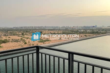 3 Bedroom Flat for Rent in Yas Island, Abu Dhabi - Full Canal View | Corner Unit | High End Finishes