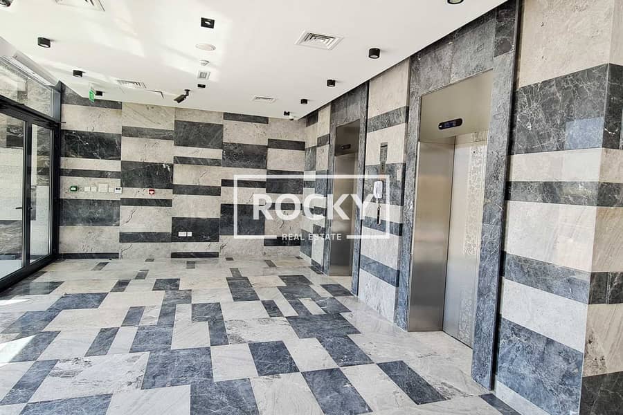 12 Rocky Real Estate - Al Ketbi - Apartment (4 of 7). jpg