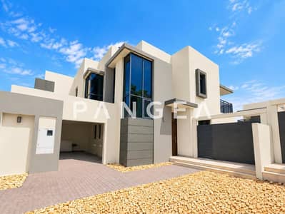 4 Bedroom Townhouse for Rent in Dubai Hills Estate, Dubai - End Unit | Large Plot | Vacant | Maids Room