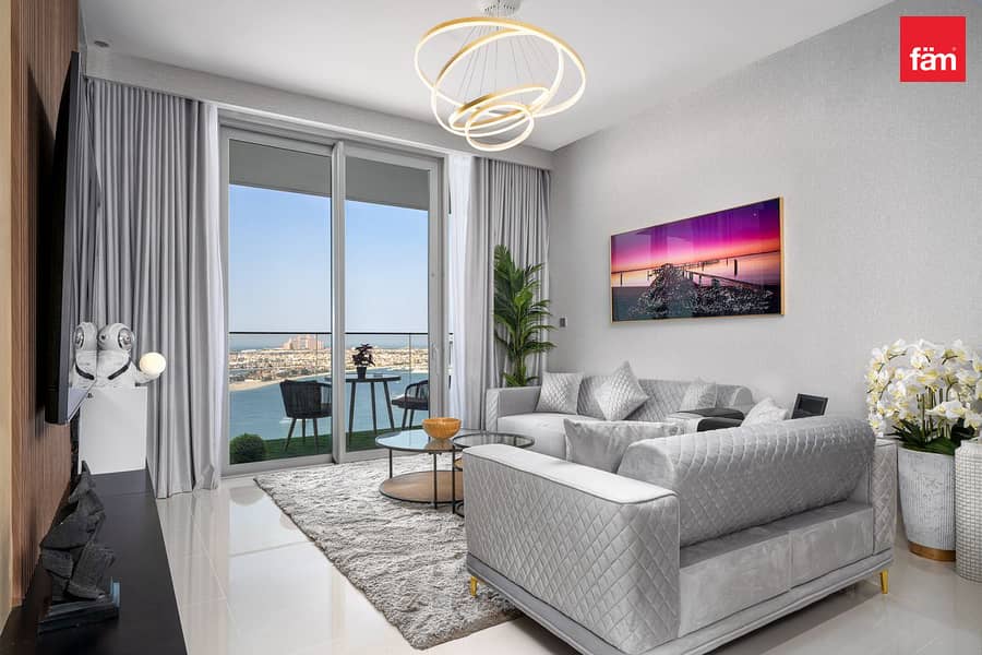 Mid Floor I Full Sea & Palm Jumeirah View Mid Floor I Full Sea & Palm Jumeirah View