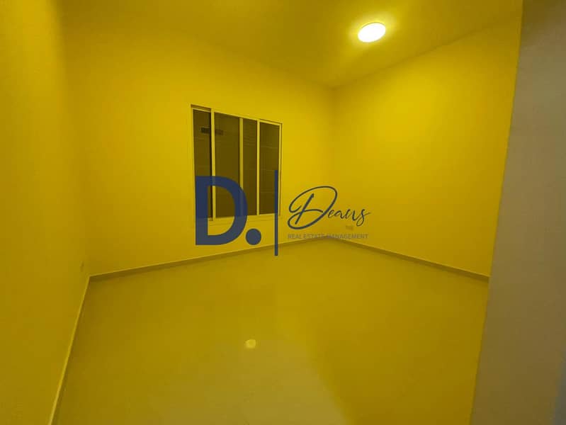 8 f4072d5f-35e2-444d-ba4e-63e002a71e32. jpg