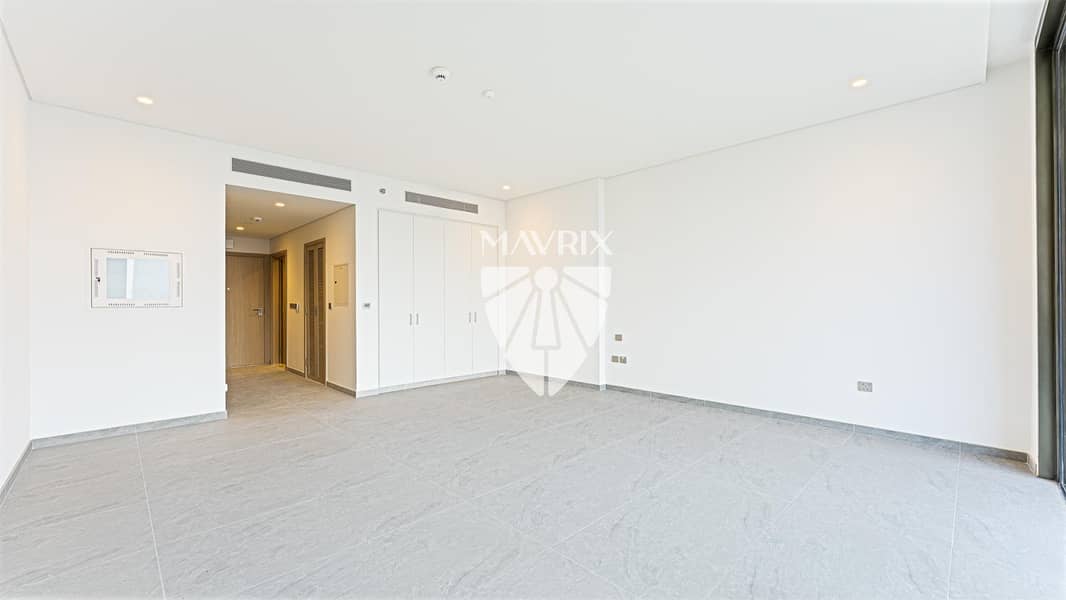 7 Image 7