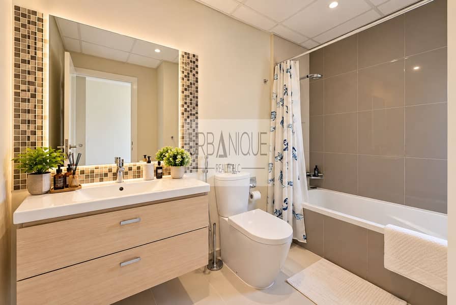 9 Warm Modern Bathroom with Botanical Accents. png