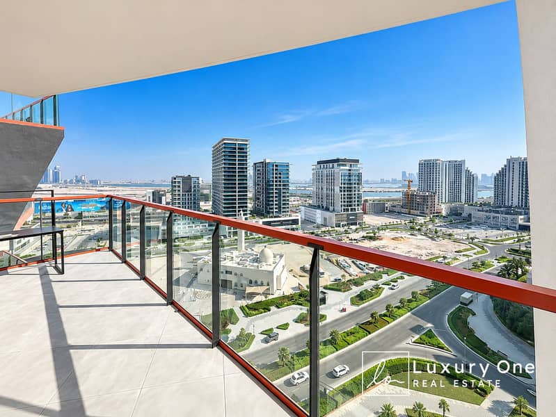 4 Modern Cityscape from a Sunlit Balcony. png