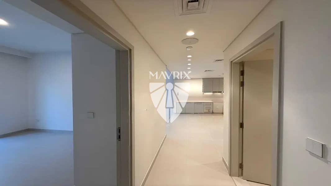 4 Image 4