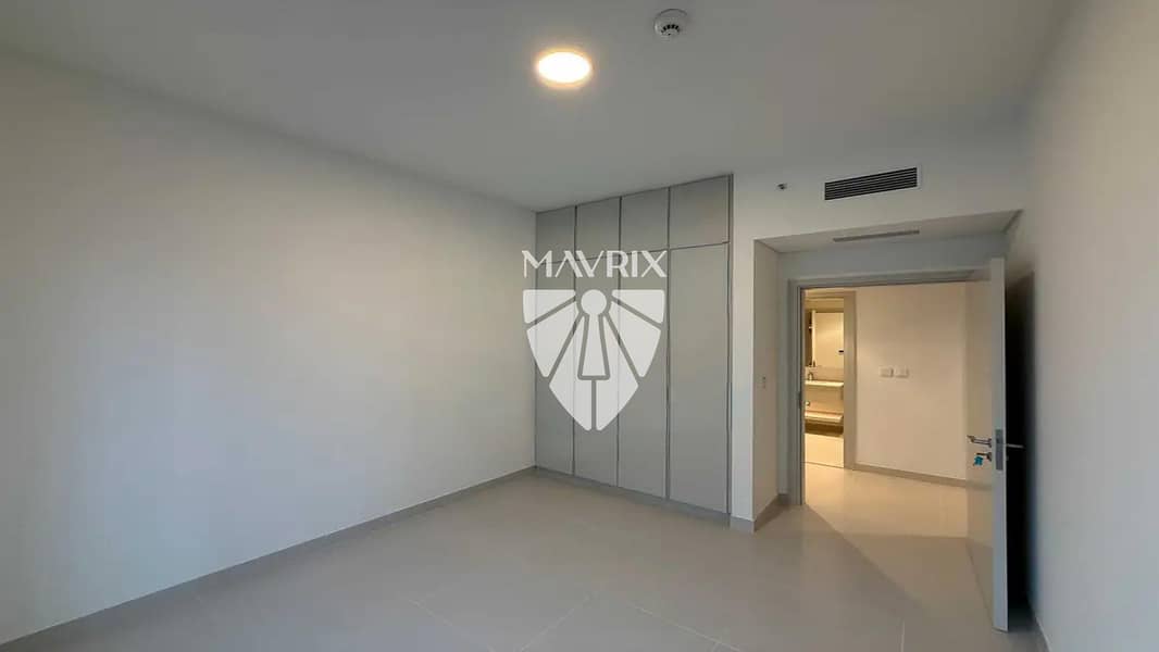 9 Image 9
