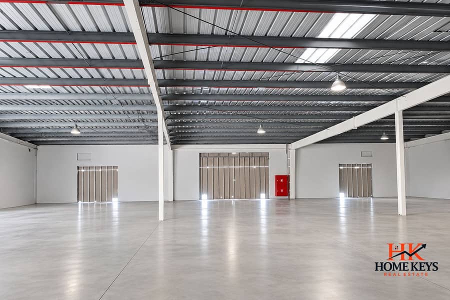 6 Empty Industrial Warehouse with Skylights. png
