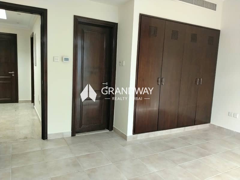 16 4BR Spacious Villa I Mirdif Community I Vacant — photo 16