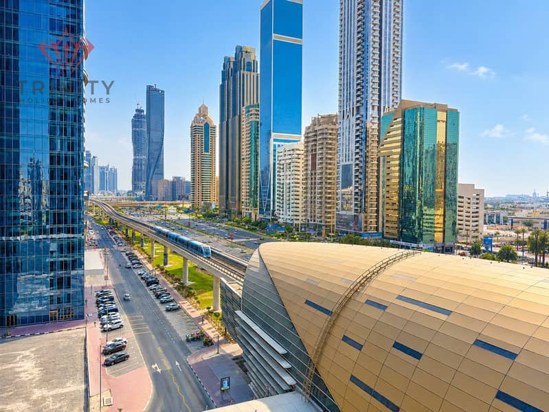 9 Dubai Metro and Skyline Panorama. png