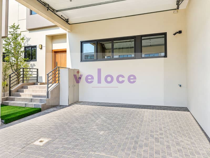 3 Modern Sunlit Home Carport Entrance. png