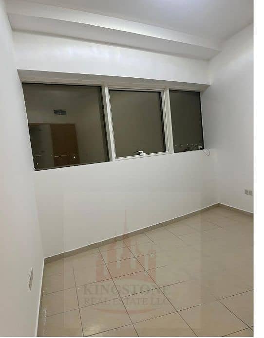 11 2nd bedroom. jpg