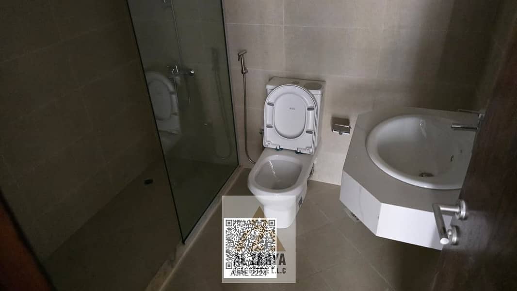 7 14ec347b-d968-407f-a1f3-bffa2eceebd4. jpg