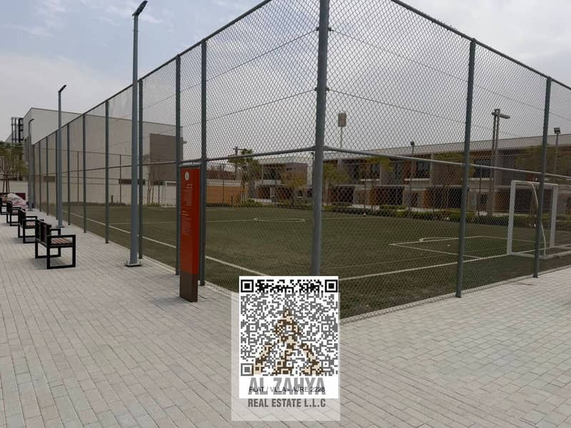 2 14. jpeg