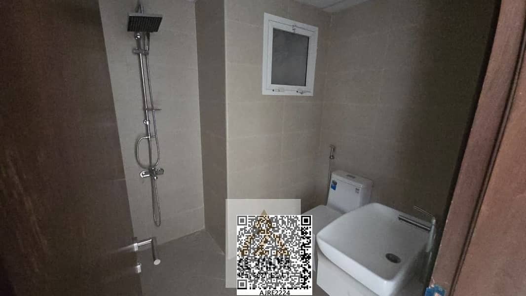 11 adb1b8f7-b32a-4178-905d-469bfeb4c28c. jpg
