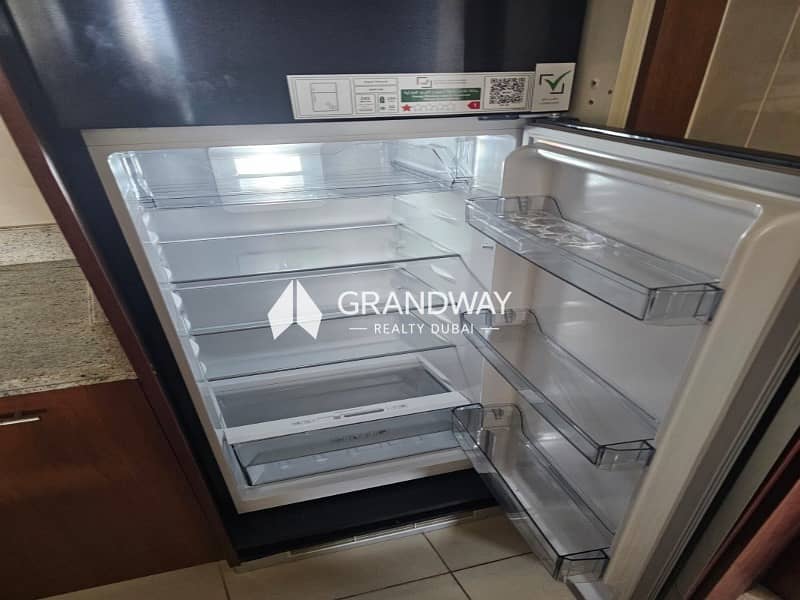 10 Bright Apartment I Best Deal I Community View — photo 10