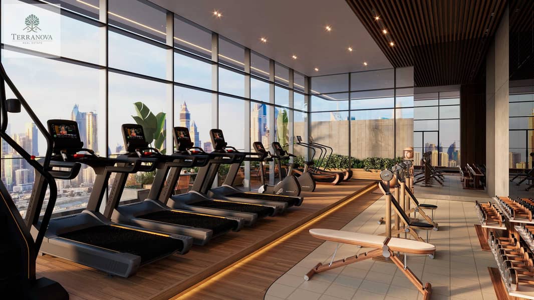 13 Izel_Gym_Test_02. jpg
