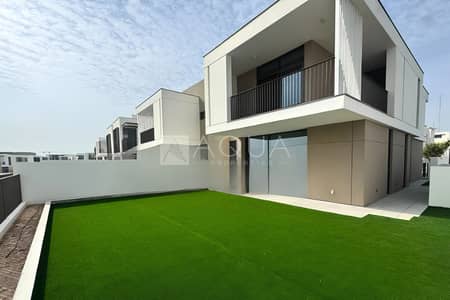 4 Bedroom Villa for Rent in Al Furjan, Dubai - Vastu | 4BR + Maid | Elevated | Corner Unit