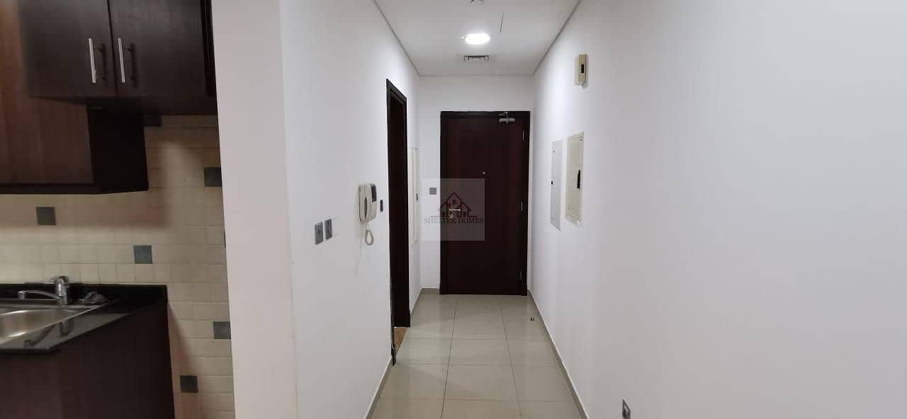 8 f7d08791-836d-4606-9156-8596071da533. jpg