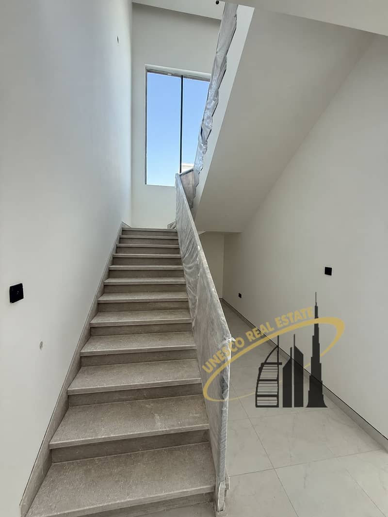 14 Wrapped handrail on a villa staircase-5. png
