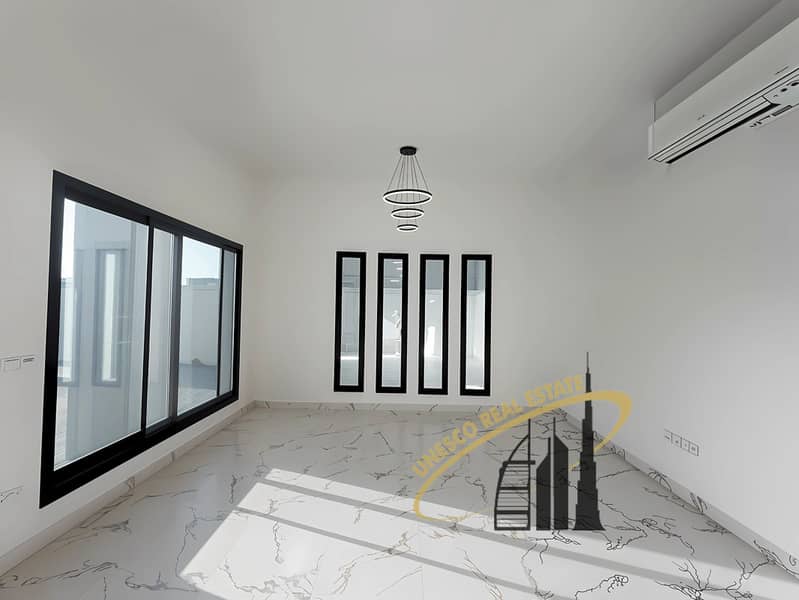 4 Al_Awir_Villa_04. jpg