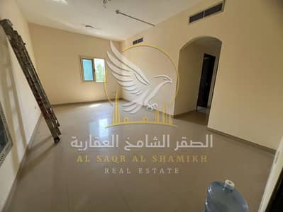 1 habitación Apartamento para en Alquiler en Bu Tina, Sharjah - shqh-for-rent-2-bedroom-alqlyah-alsharqa-property-01. jpg 1 habitación Apartamento para en Alquiler en Bu Tina, Sharjah - shqh-for-rent-2-bedroom-alqlyah-alsharqa-property-01. jpg