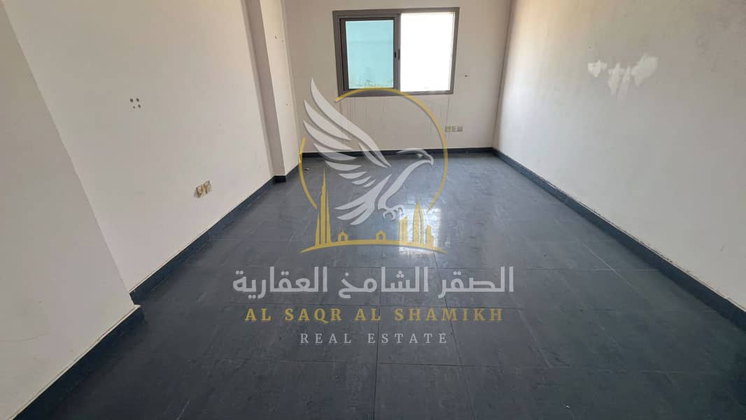 3 3-غرف-وصالة-للا-يجار-3-غرف-القليعة-الشارقة-صورة-العقار-yt-001-01. jpg
