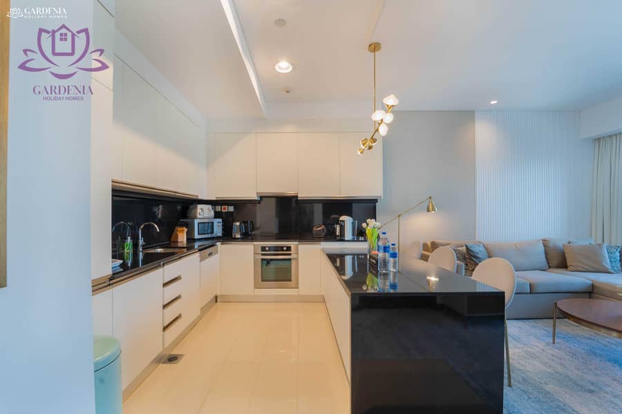 9 Kitchen 1 1. jpg