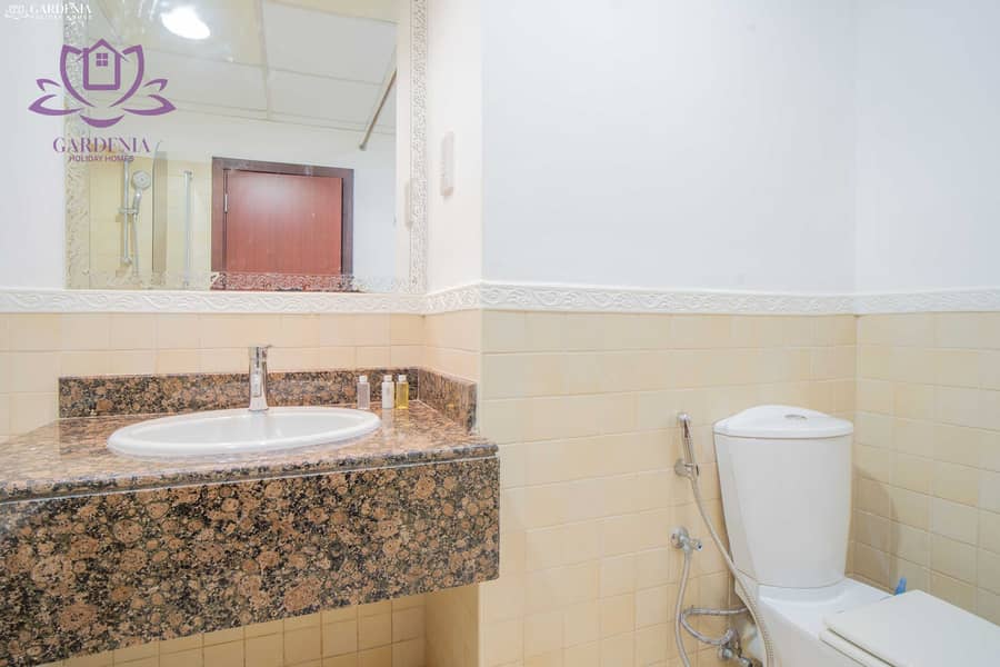 15 Bathroom 2 2. jpg