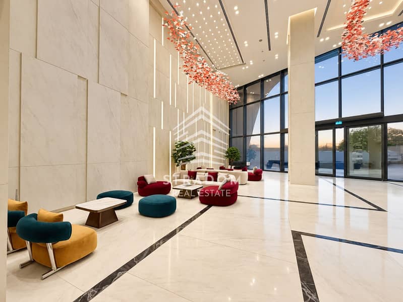 7 Modern Luxury Lobby with Sculptural Lighting. png