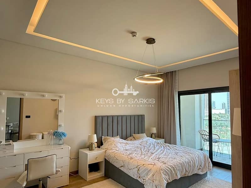 8 08-master-bedroom. jpg