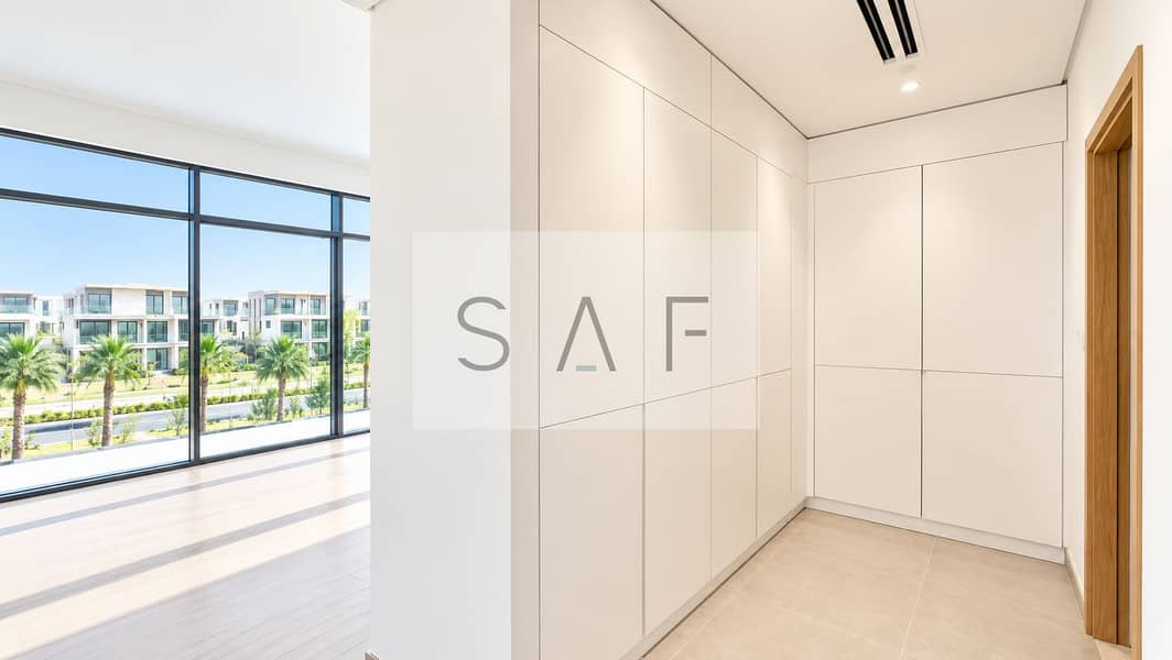 14 Sunlit Minimalist Luxury Home Corridor. png