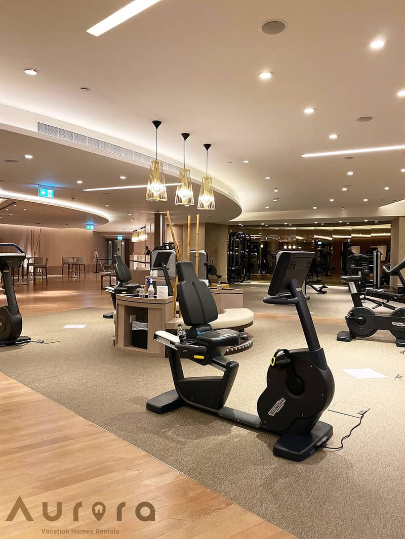 25 10_gym_portrait_listing. jpg