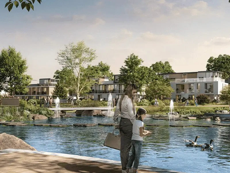 Luxury Property in Prime Location - Customize Now!