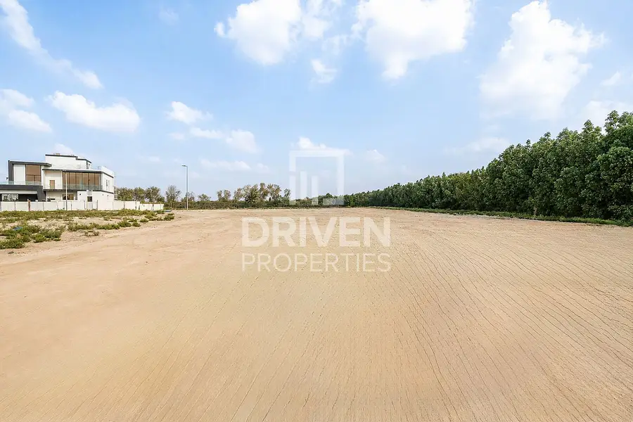 Multiple Options Available | Prime Location